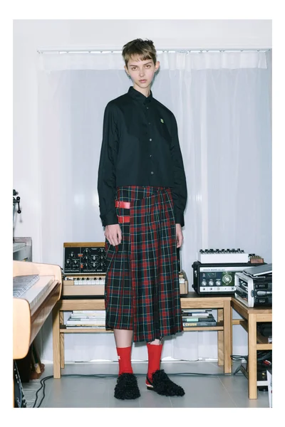 Look 32
